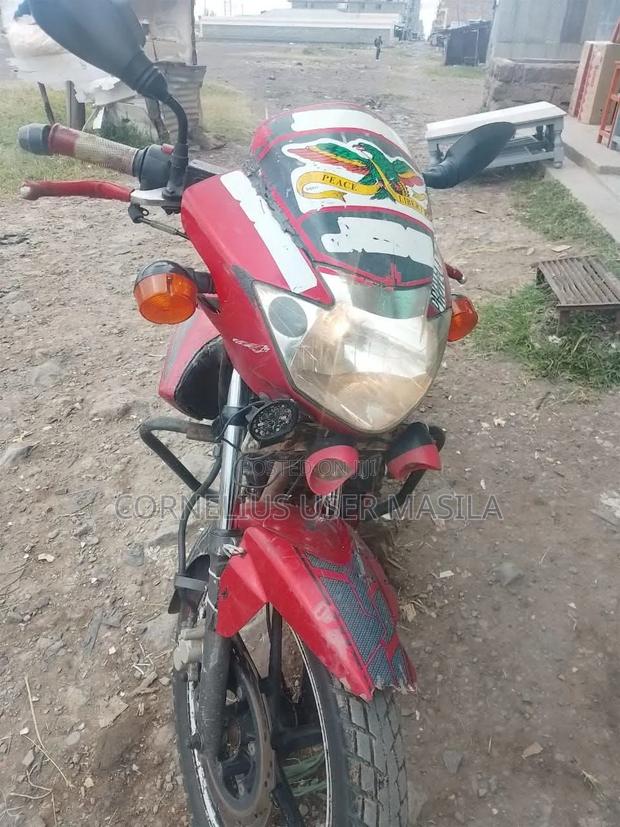 TVS Apache 160 4V 2011 Red