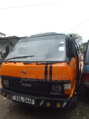 Toyota HiAce 1998 Orange