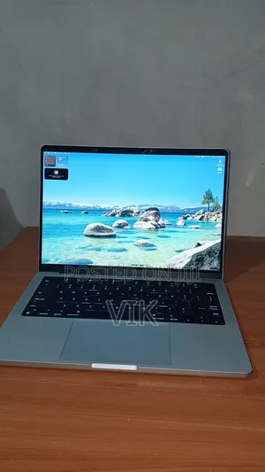Laptop Apple MacBook Pro 32GB Apple M1 Pro SSD 1T