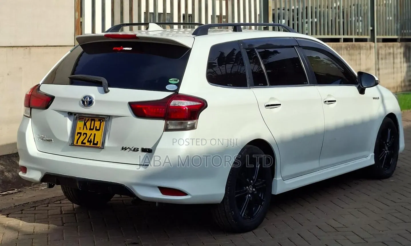 Toyota Corolla Fielder 2015 White