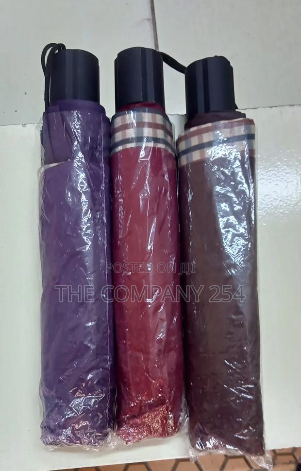 Quality Unisex Foldable Umbrellas - thumbnail 2
