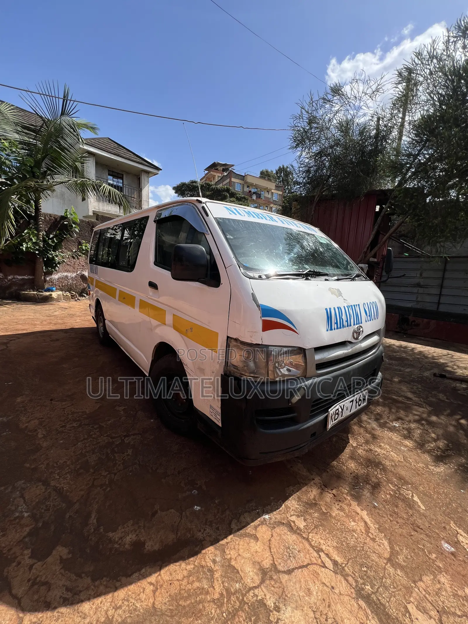 Toyota HiAce 2007 White