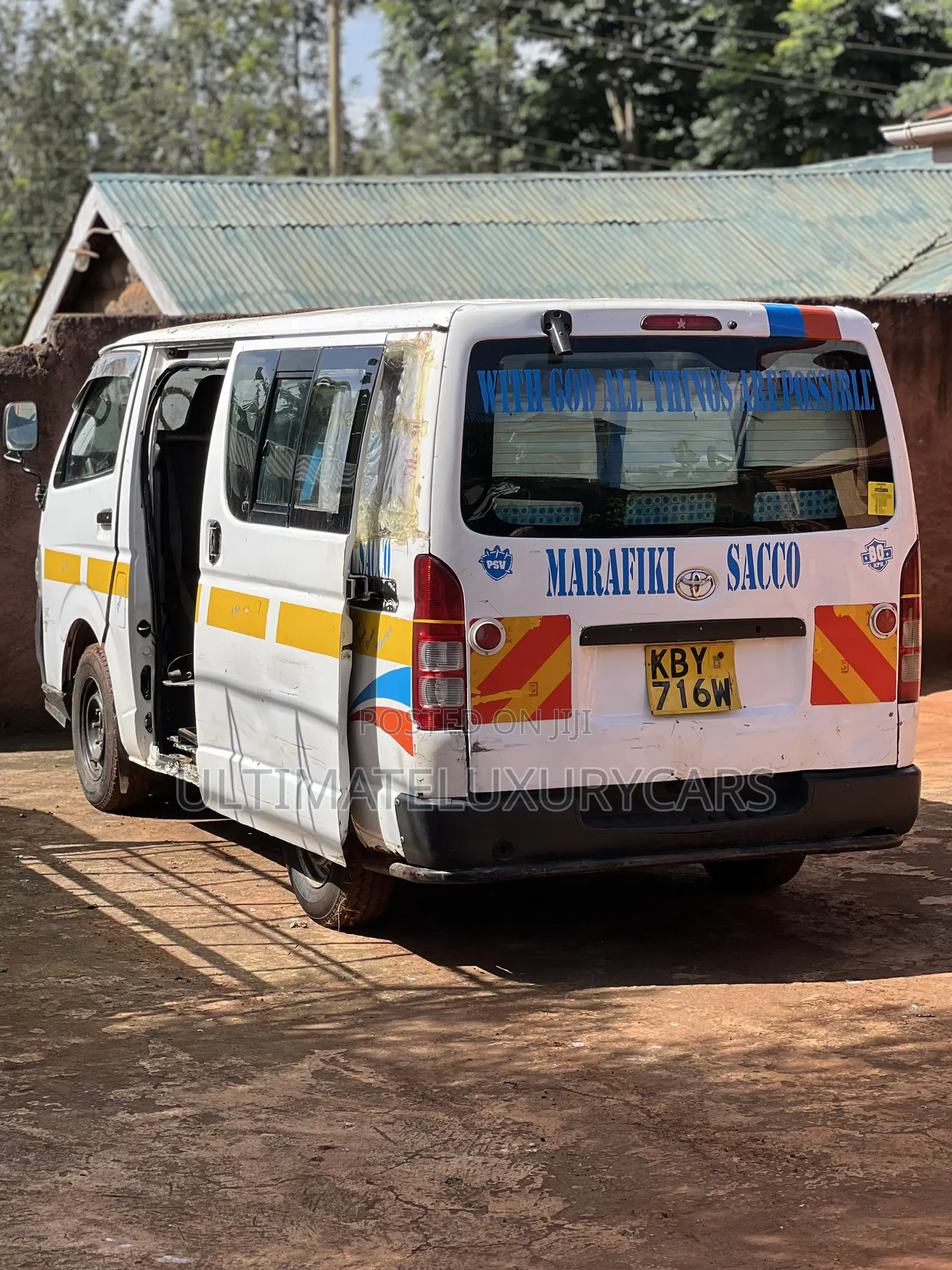 Toyota HiAce 2007 White