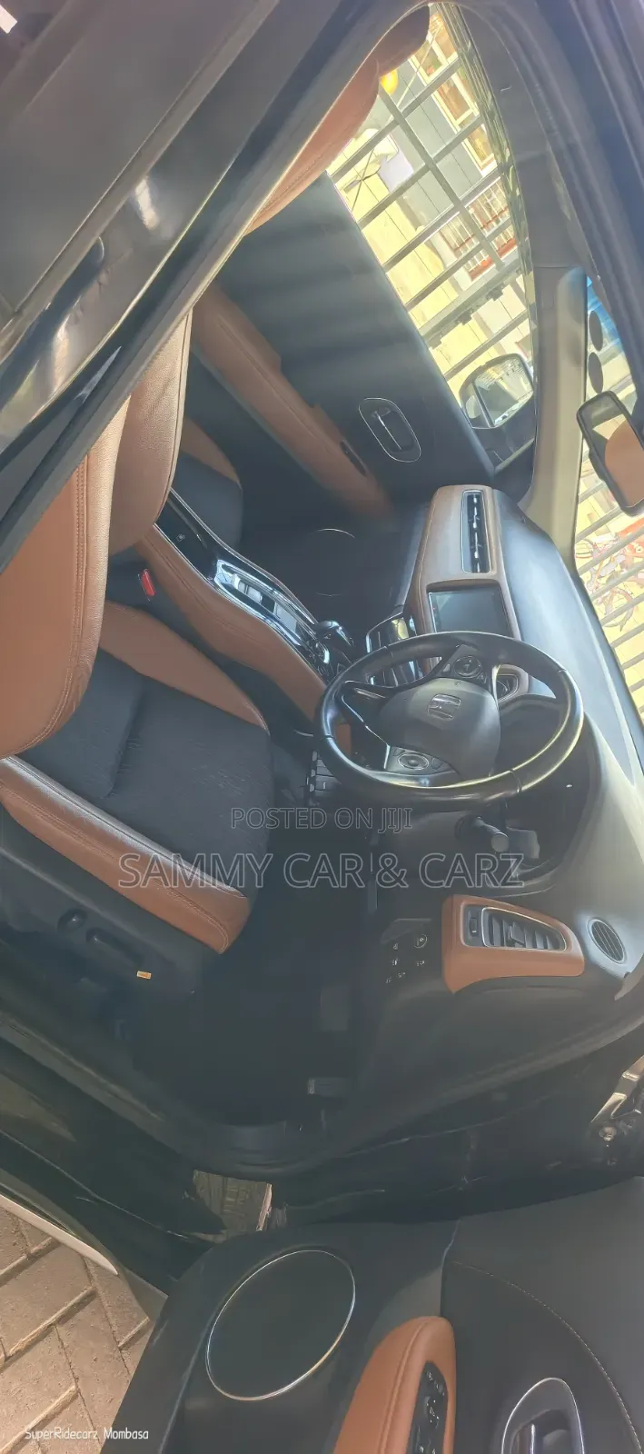 Honda Vezel 2019 Black