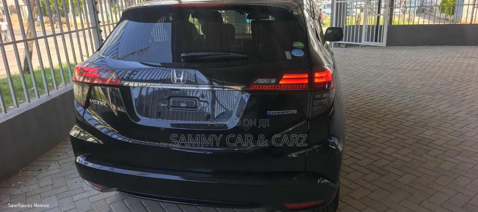Honda Vezel 2019 Black