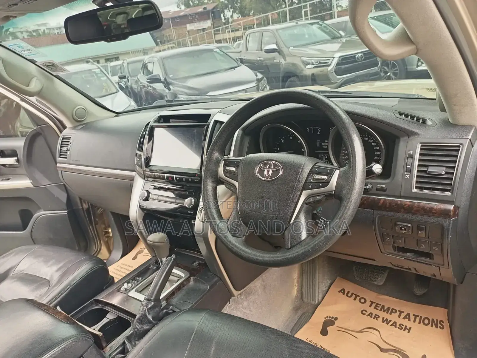 Toyota Land Cruiser 2015 Gold