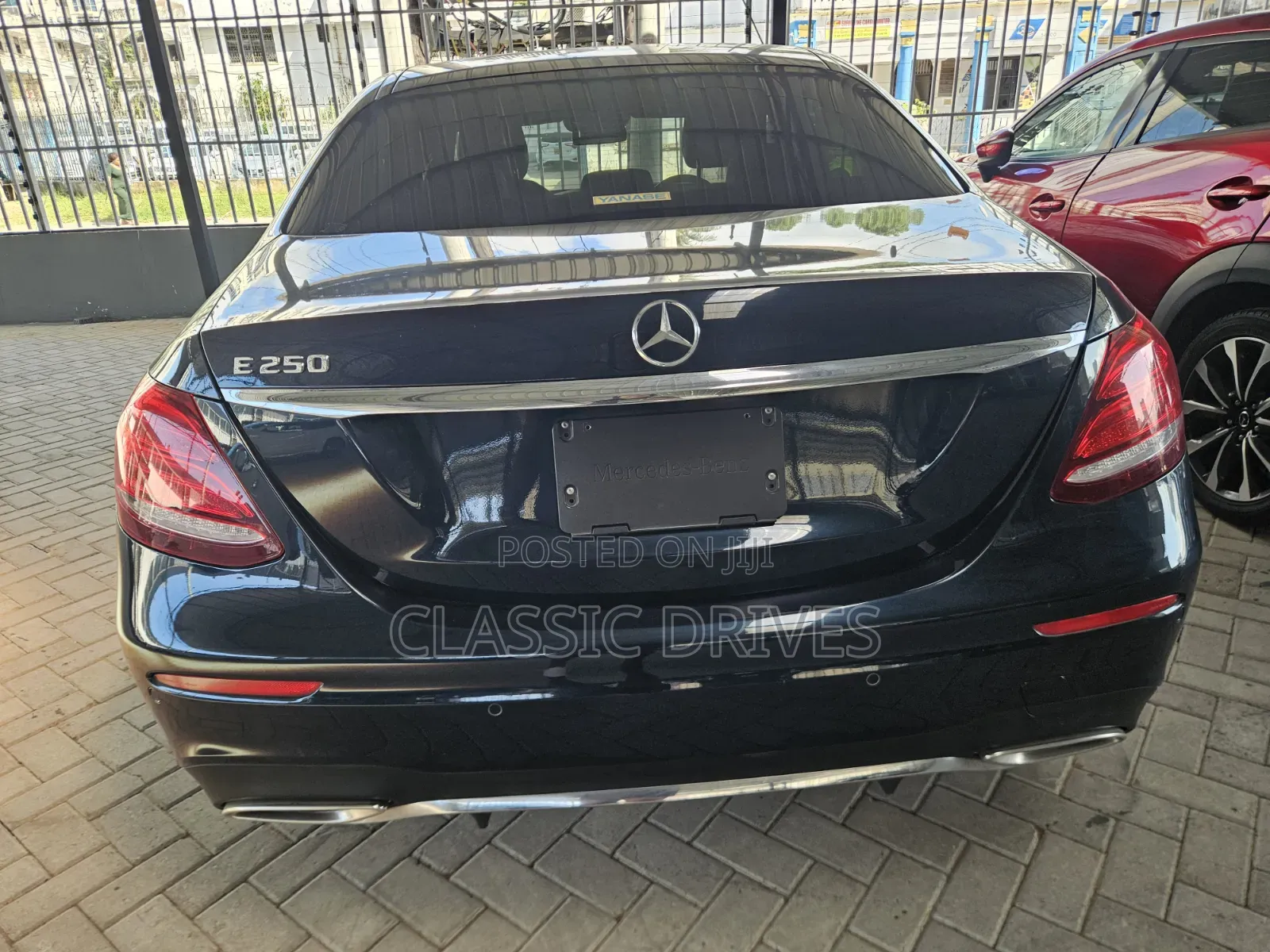 Mercedes-Benz E250 2019 Blue