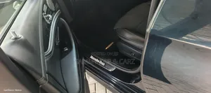 Mercedes-Benz E250 2019 Green