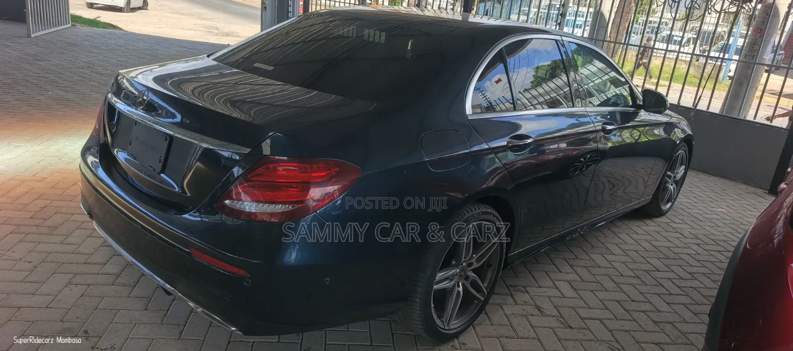 Mercedes-Benz E250 2019 Green
