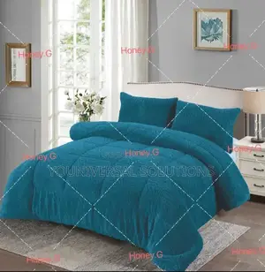 Flannel Duvet
Size 
6by7
1pc Bedsheet 
2pcs Pillowcases