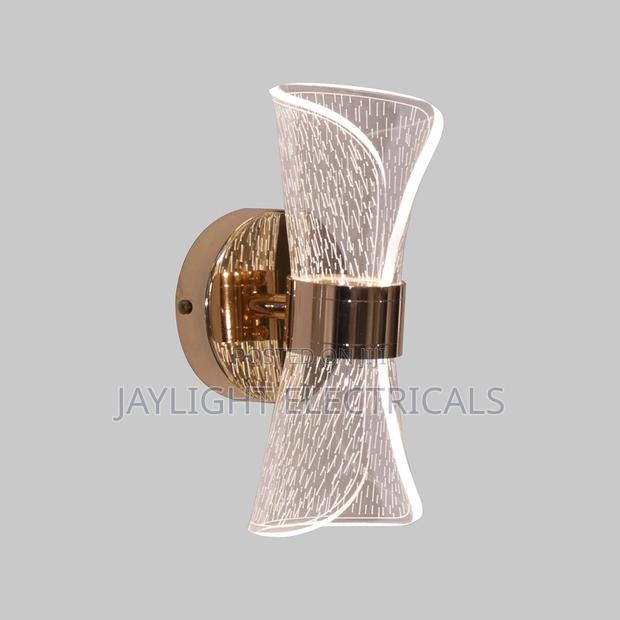 Gold Stainless Steel Crystal Glass Bedside Wall Lamp for Living Room