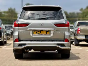 Lexus LX 570 AWD 2015 Silver