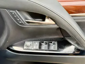 Lexus LX 570 AWD 2015 Silver