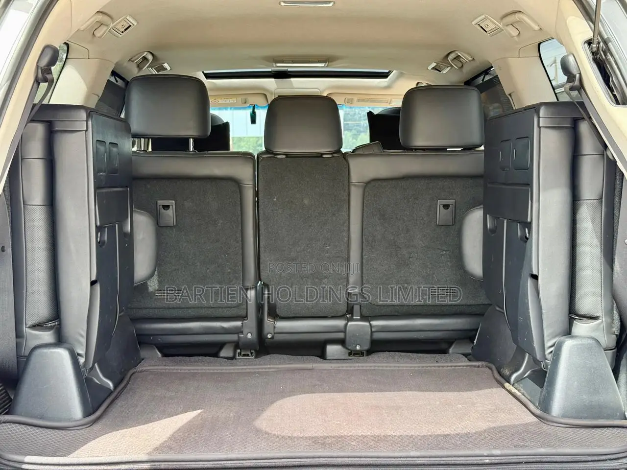 Lexus LX 570 AWD 2015 Silver