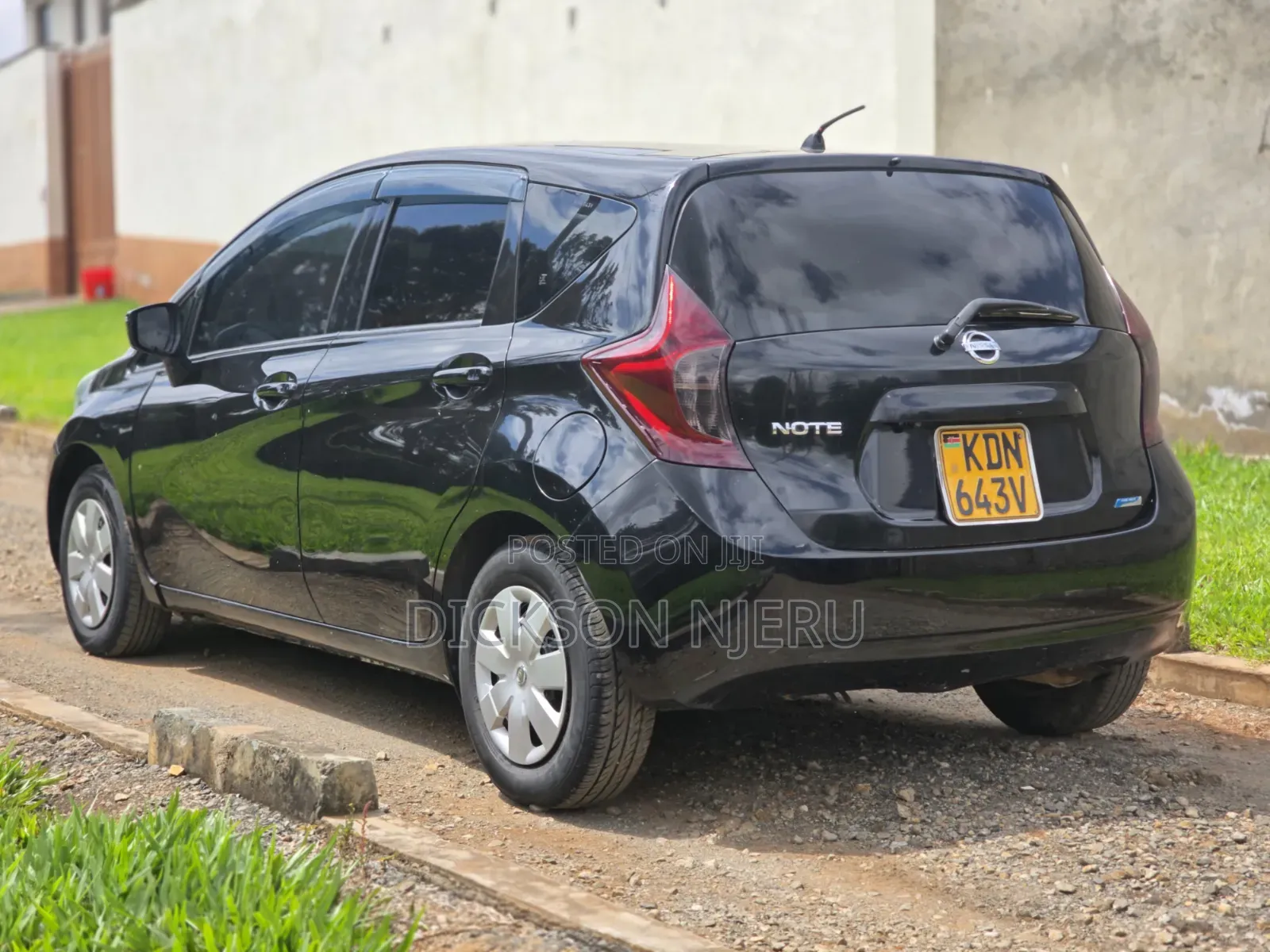 Nissan Note 2016 Black