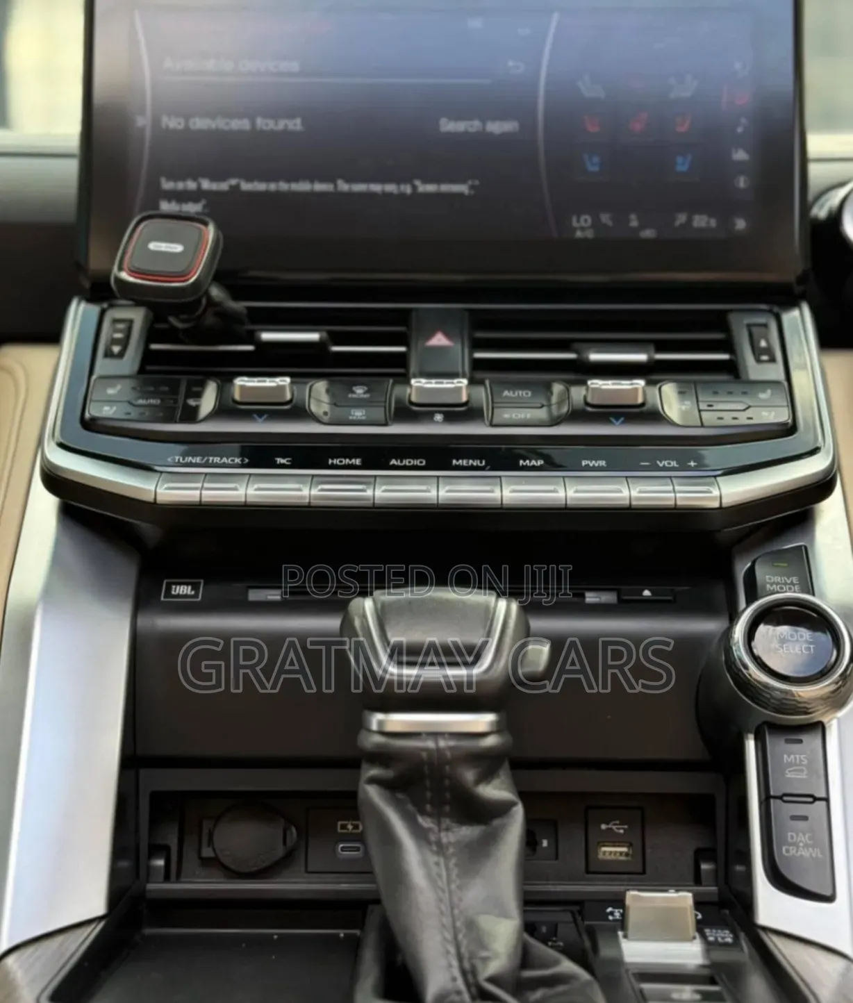 Toyota Land Cruiser LC300 2023 Pearl