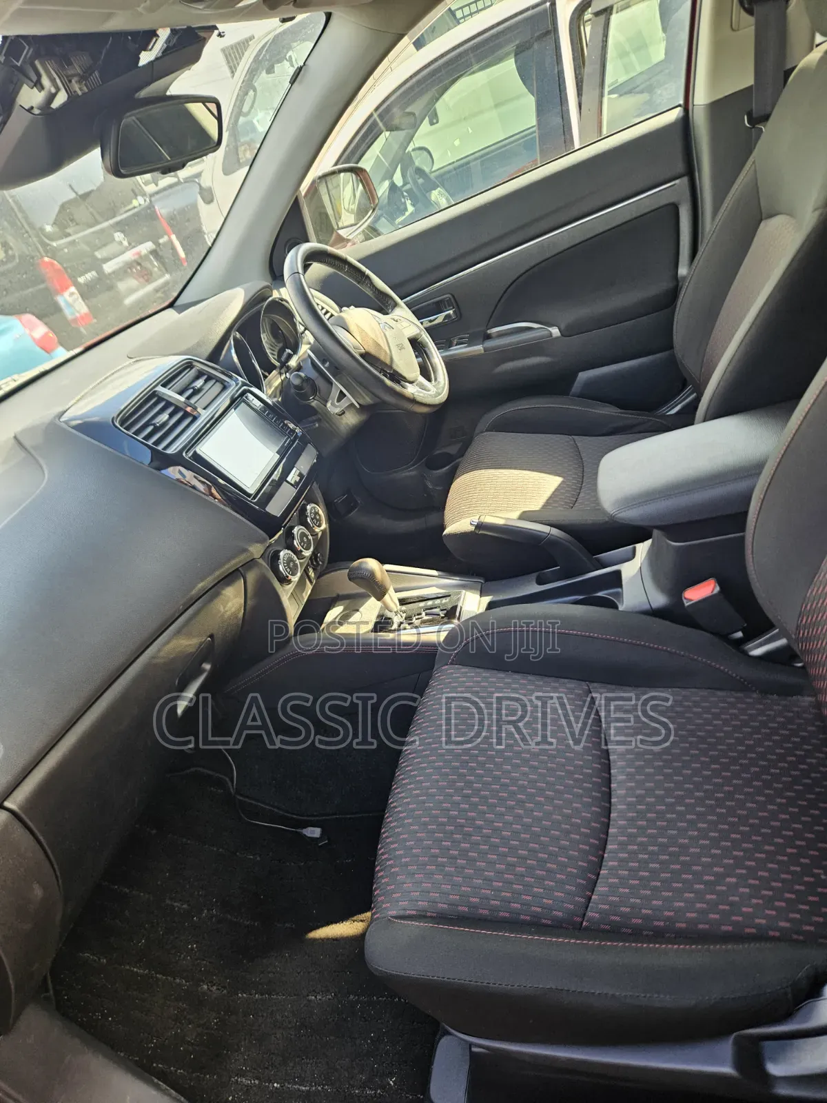 Mitsubishi RVR 2018 Red