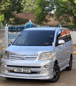 Toyota Noah 2007 Silver
