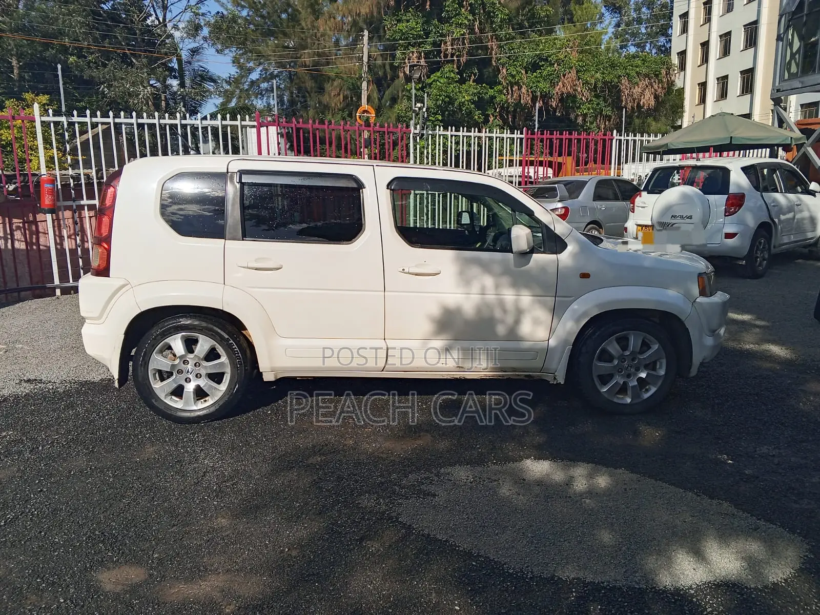 Honda Crossroad 2010 White