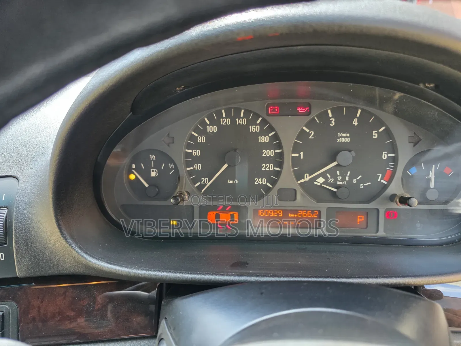 BMW 318ti 2004 Silver