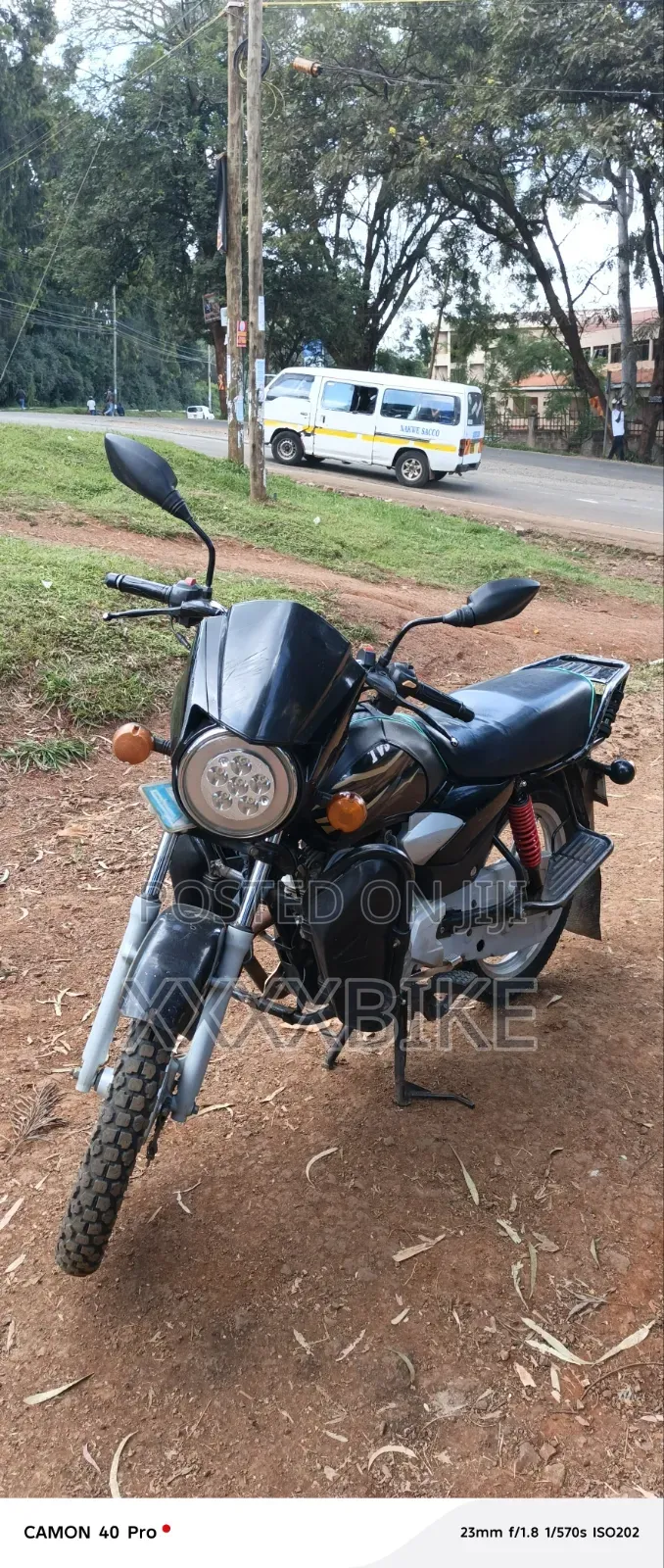 TVS HLX Plus ES 2021 Black