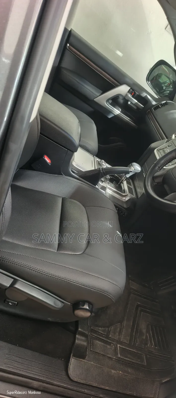 Toyota Land Cruiser 2019 Gray