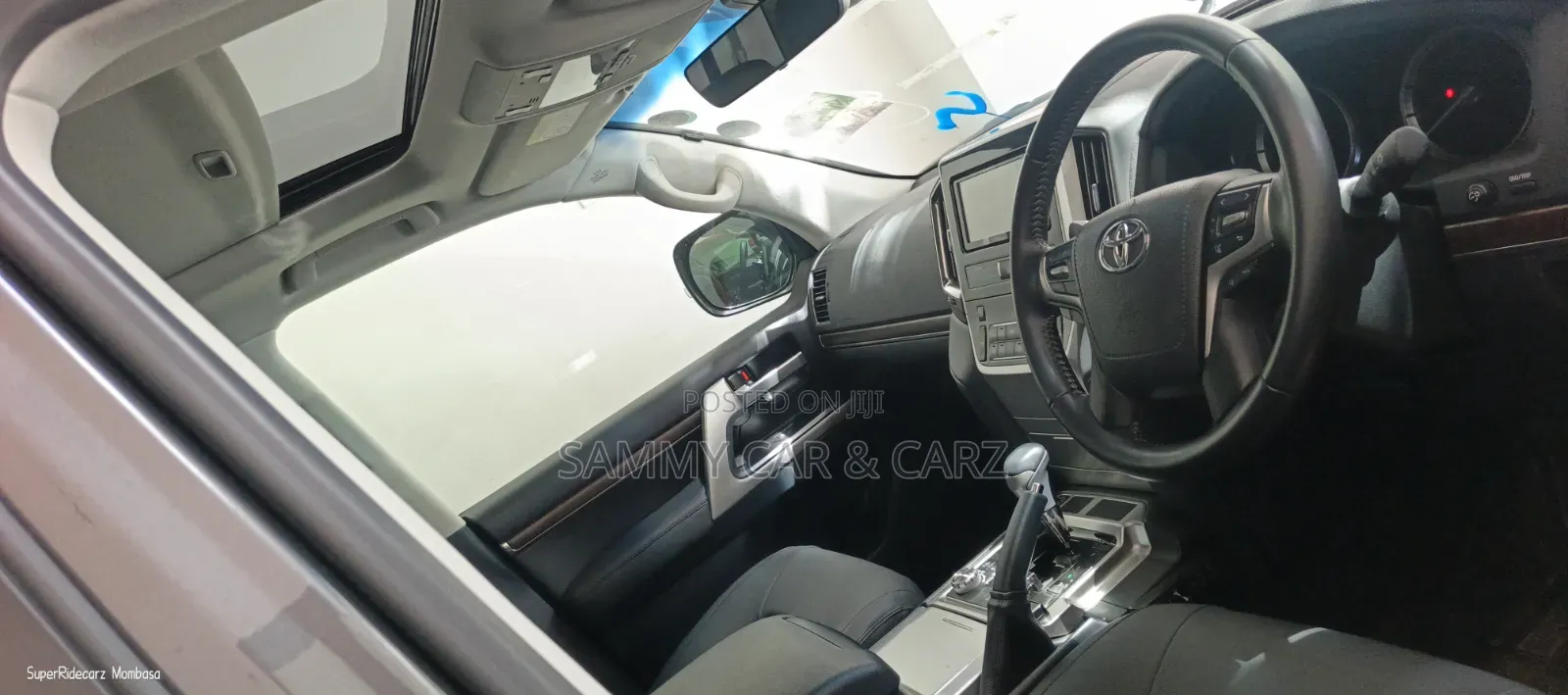 Toyota Land Cruiser 2019 Gray