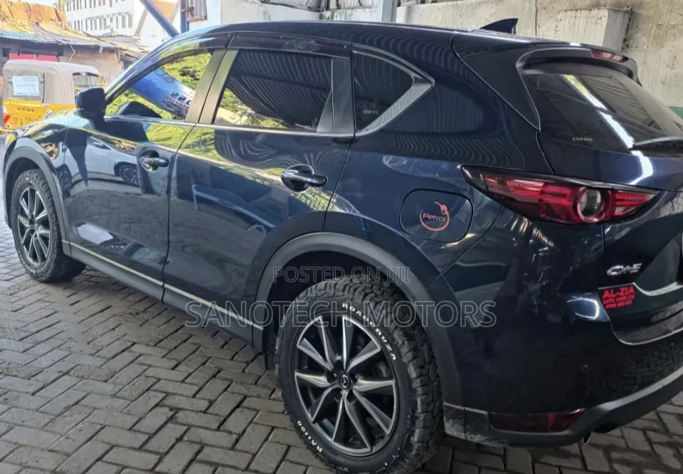 Mazda CX-5 2017 Blue
