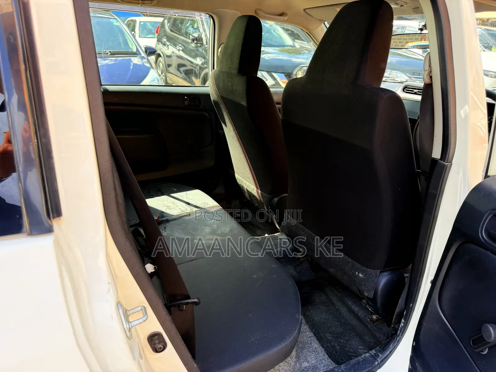Toyota Probox 1.5 DX 2WD 2020 White