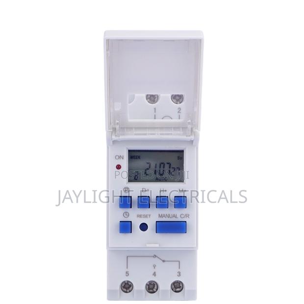 Display Real Time to Hour Minute Programmable Digital Timer Switch