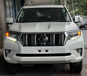 Toyota Land Cruiser Prado 2.8 2019 Pearl