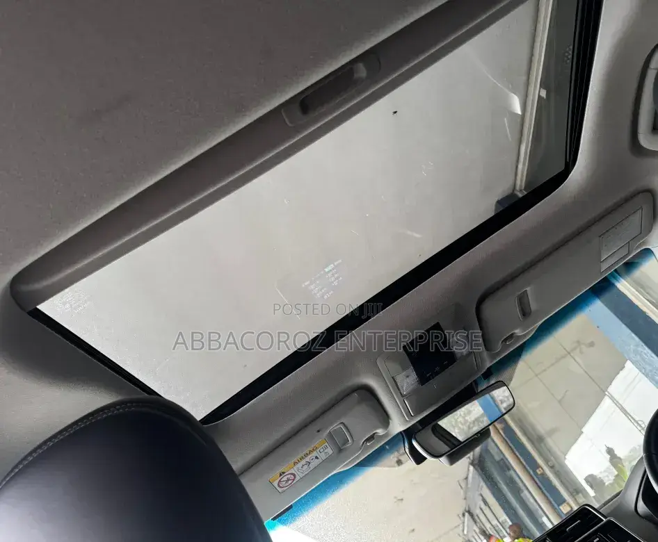 Toyota Land Cruiser Prado 2.8 2019 Pearl