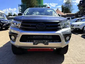 Toyota Hilux Revo Double Cab Deisel 2.4 AWD 2019 Silver