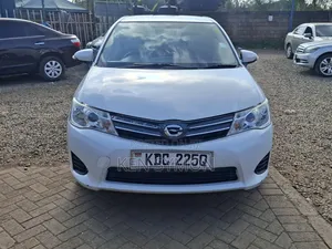 Toyota Axio 2014 Pearl