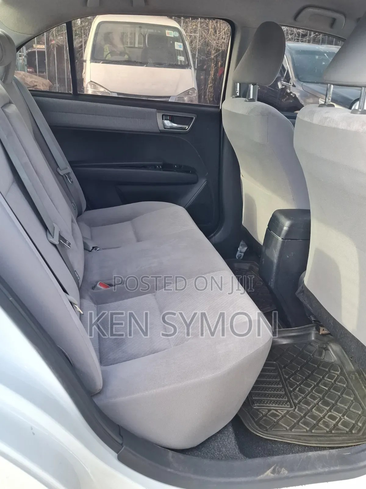 Toyota Axio 2014 Pearl