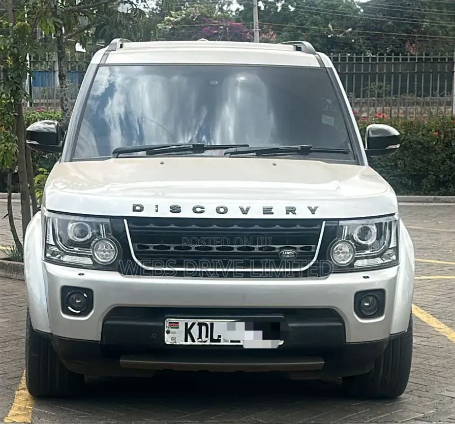 Land Rover Discovery 2015 Silver