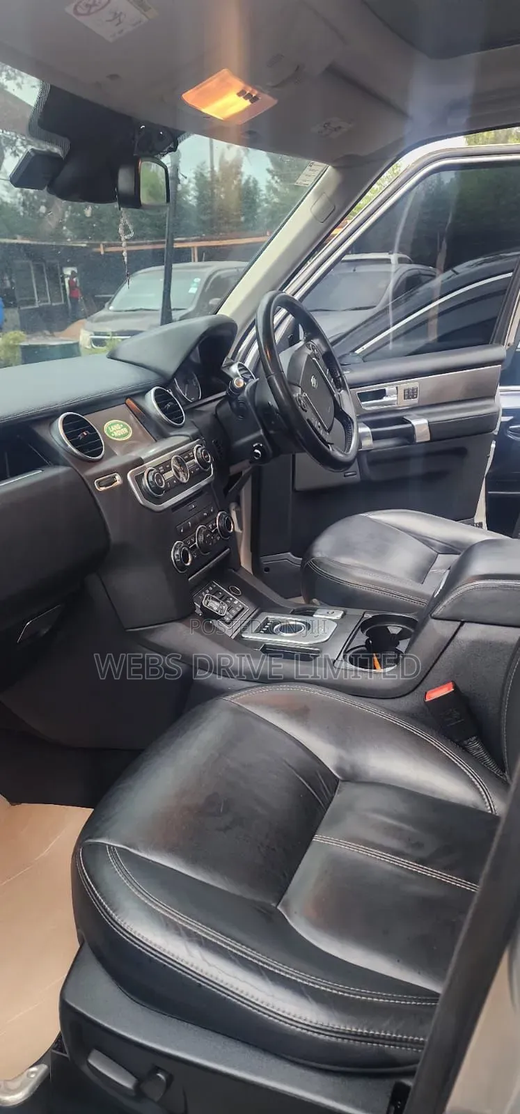 Land Rover Discovery 2015 Silver
