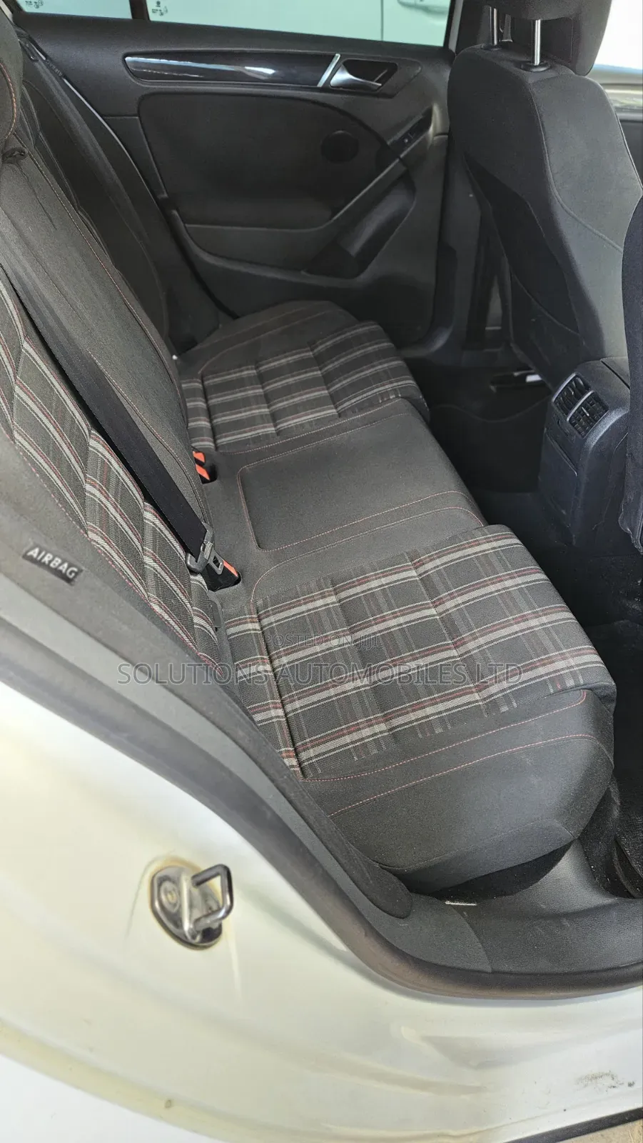 Volkswagen Golf GTI 2012 White
