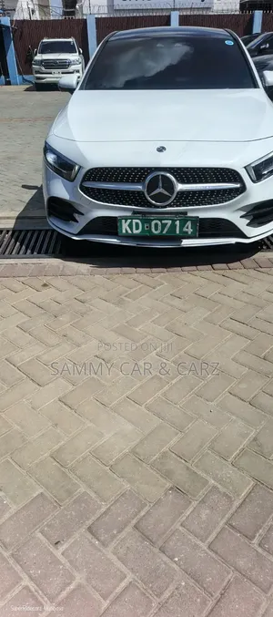 Mercedes-Benz A-Class 2019 White