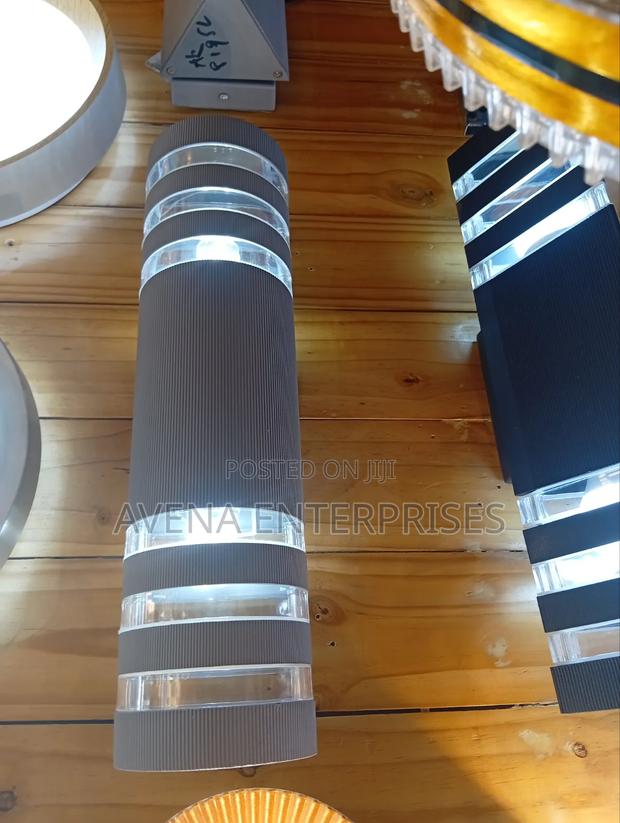 Outdoor Wall Light