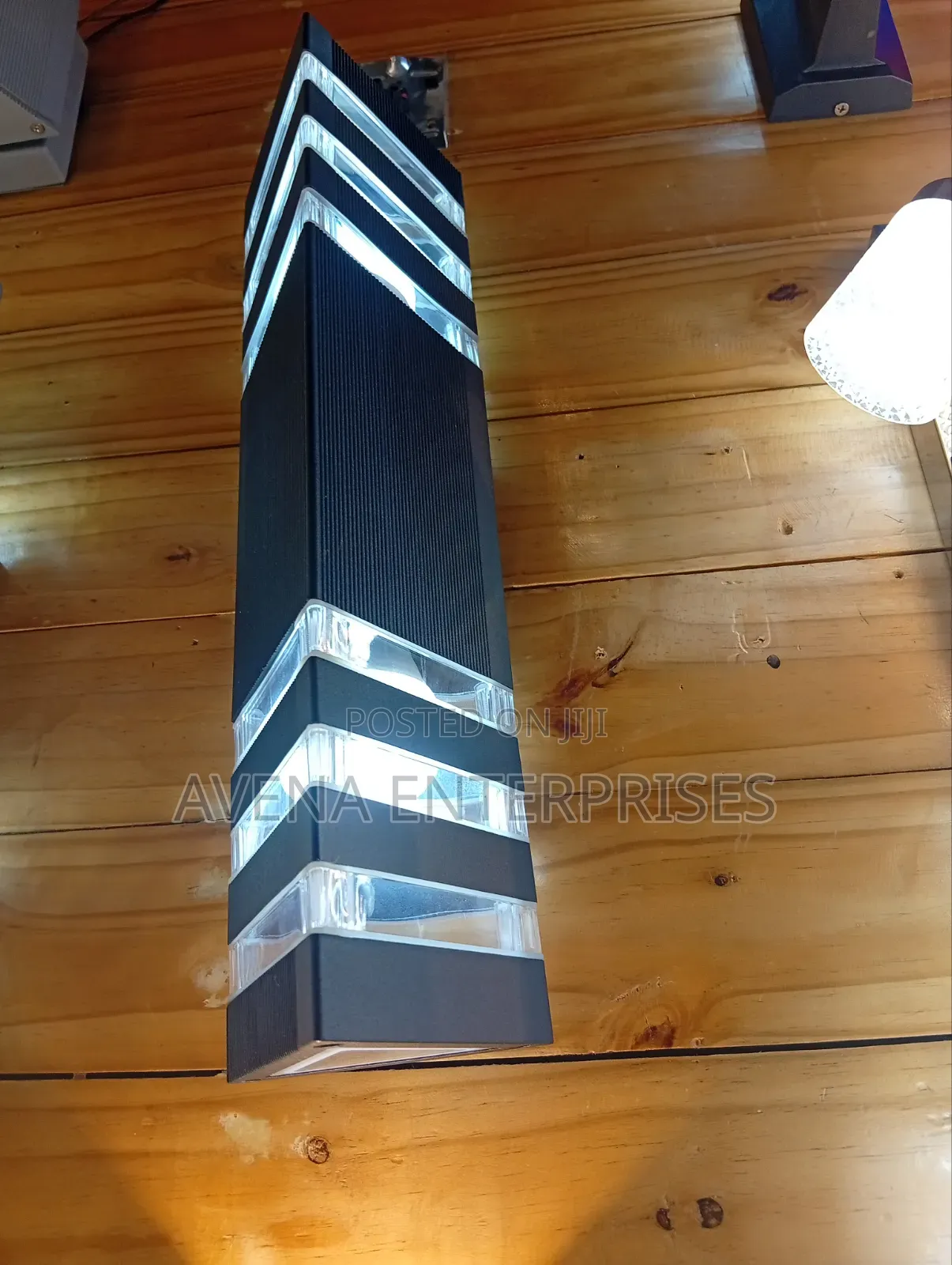 Outdoor Wall Light