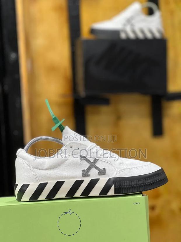 Off-White "Virgil Tm" Sneakers - thumbnail 2
