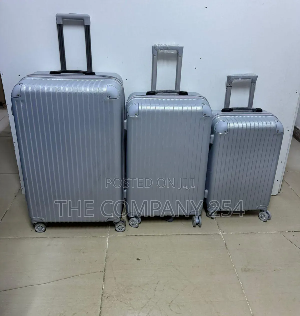 3in1 Rubber Suitcase Size 30 Available in Different Colour and Made