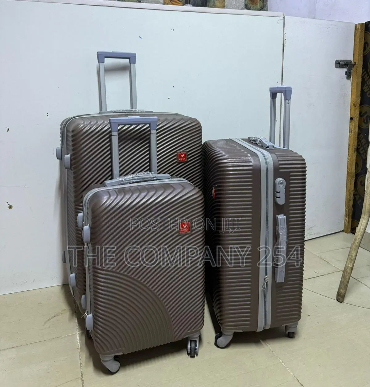 3in1 Rubber Suitcase Size 30 Available in Different Colour and Made