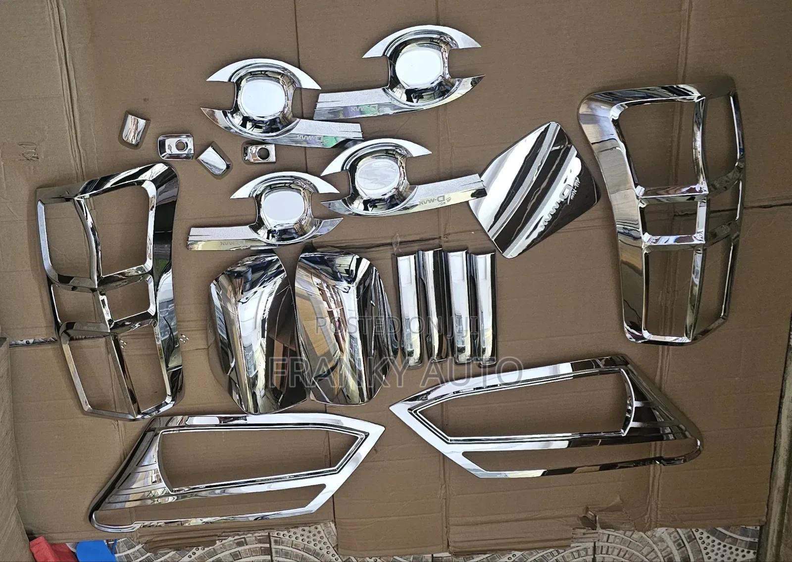 Chrome Kit Dmax 2014