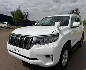 Toyota Land Cruiser Prado 2021 White