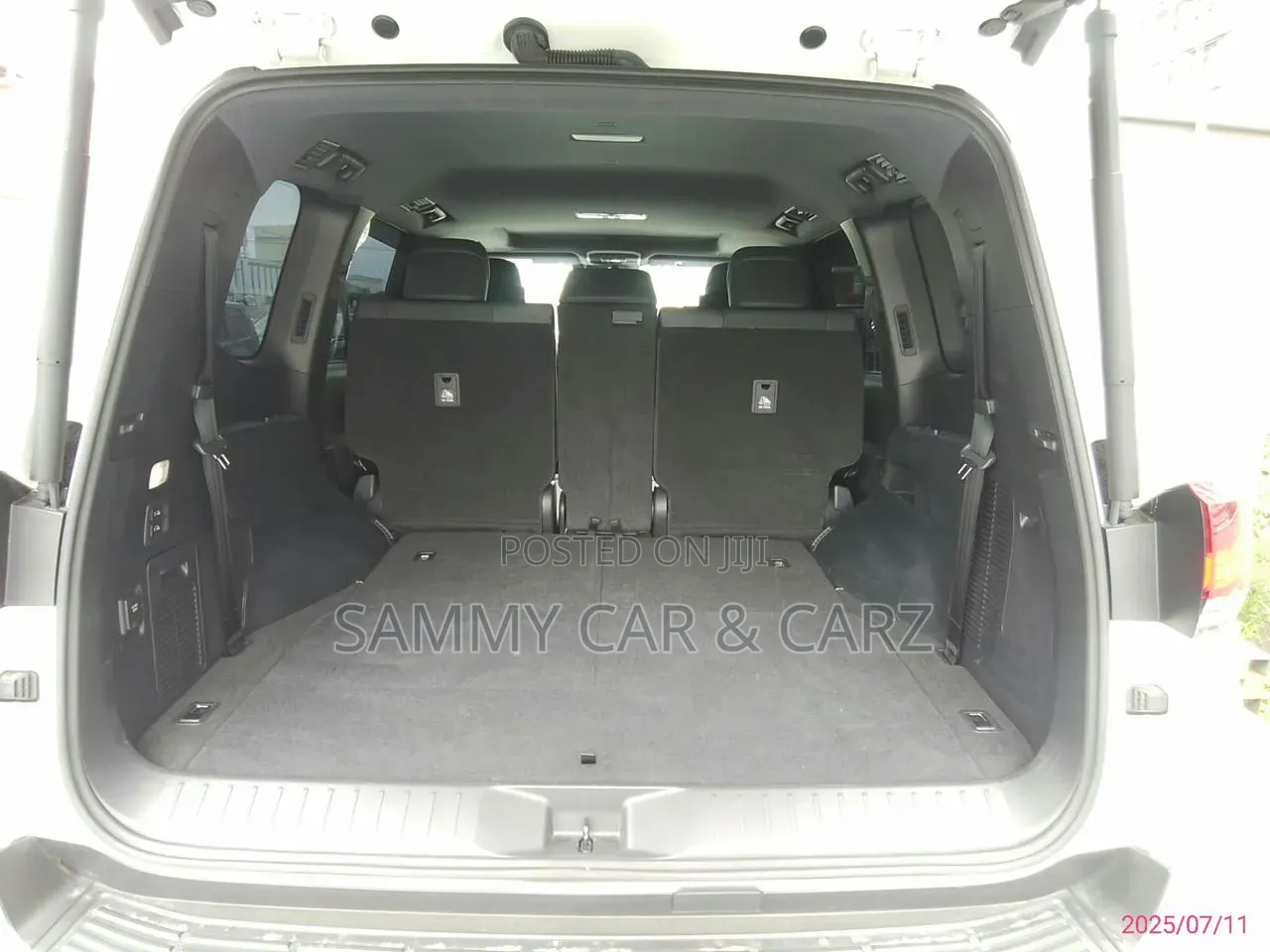Toyota Land Cruiser 2022 White