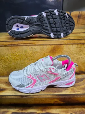 New Balance 530