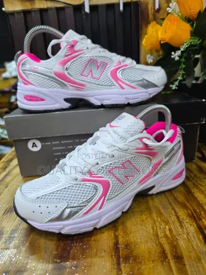 New Balance 530