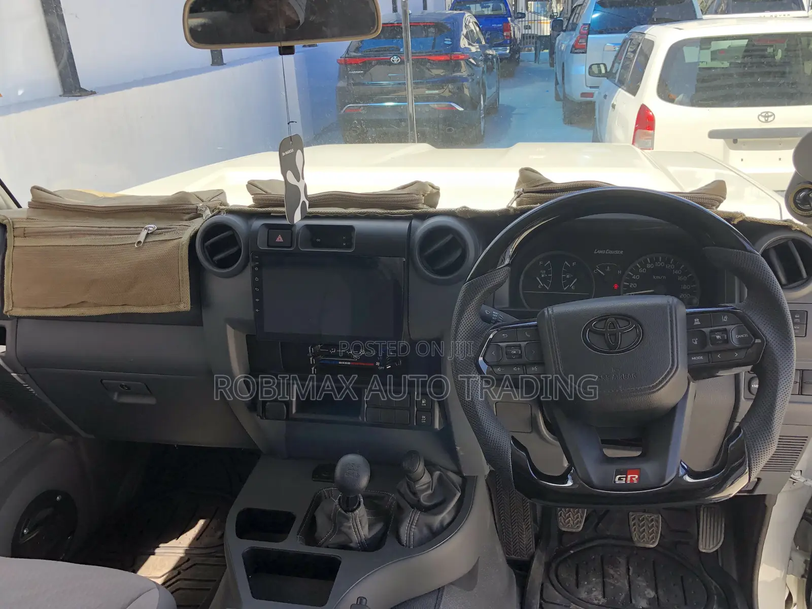 Toyota Land Cruiser 2025 White